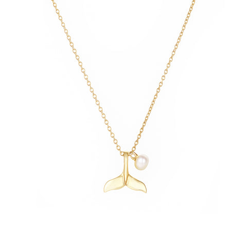Whale tale with pearl necklace