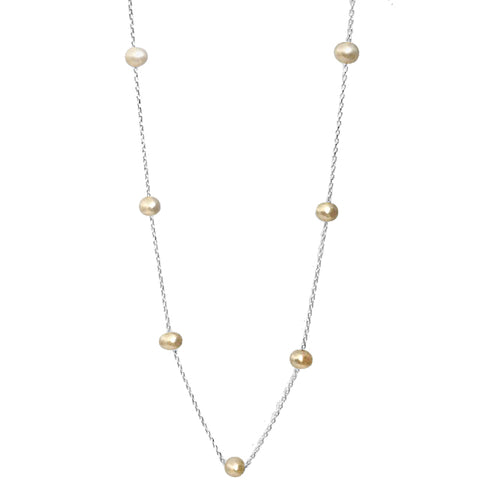 Beautiful freshwater pearl necklace